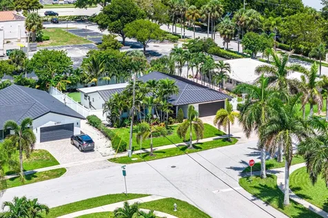 7001 Ne 7th Avenue Boca Raton FL 33487