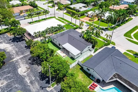 7001 Ne 7th Avenue Boca Raton FL 33487