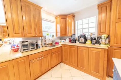 304 S Delaney Avenue Avon Park FL 33825