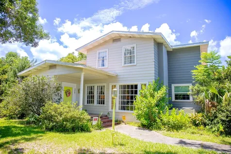 304 S Delaney Avenue Avon Park FL 33825