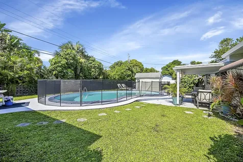228 Sw 8th Avenue Boynton Beach FL 33435