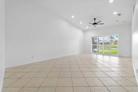8566 Logia Circle Boynton Beach FL 33472