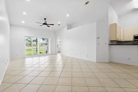 8566 Logia Circle Boynton Beach FL 33472