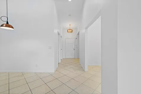 8566 Logia Circle Boynton Beach FL 33472