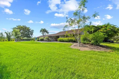 9405 102nd Place Boynton Beach FL 33473