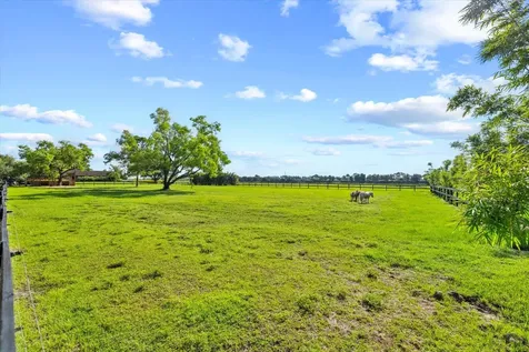 9405 102nd Place Boynton Beach FL 33473