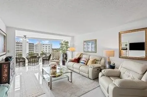 3212 S Ocean Boulevard Highland Beach FL 33487