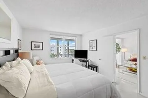 3212 S Ocean Boulevard Highland Beach FL 33487