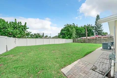 5271 Wallis Road Royal Palm Estates FL 33415