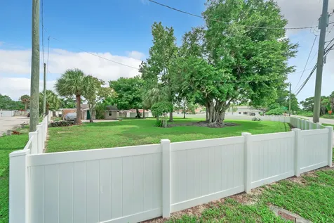 5271 Wallis Road Royal Palm Estates FL 33415