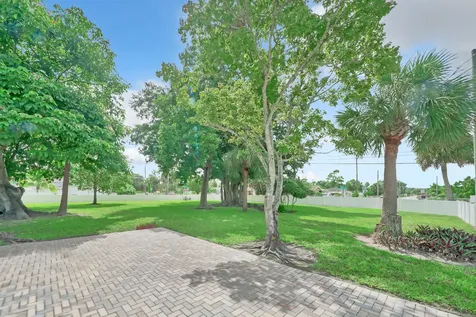 5271 Wallis Road Royal Palm Estates FL 33415