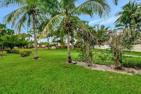 6305 Sweet Maple Lane Boca Raton FL 33433