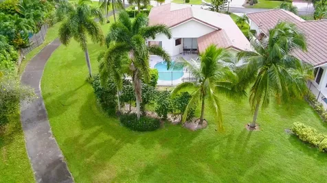 6305 Sweet Maple Lane Boca Raton FL 33433