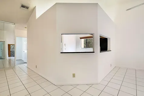9 Via De Casas Sur Boynton Beach FL 33426