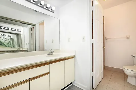 9 Via De Casas Sur Boynton Beach FL 33426