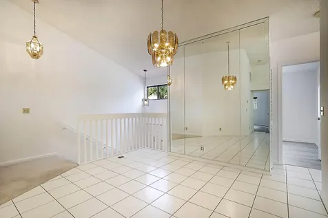 9 Via De Casas Sur Boynton Beach FL 33426
