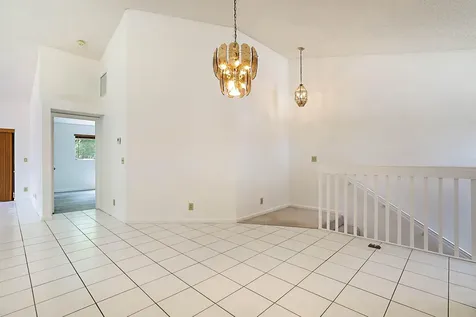 9 Via De Casas Sur Boynton Beach FL 33426