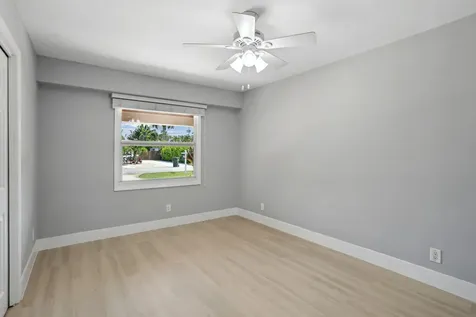 136 Nw 10th Street Boca Raton FL 33432