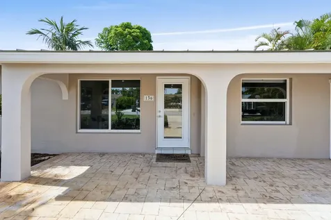 136 Nw 10th Street Boca Raton FL 33432