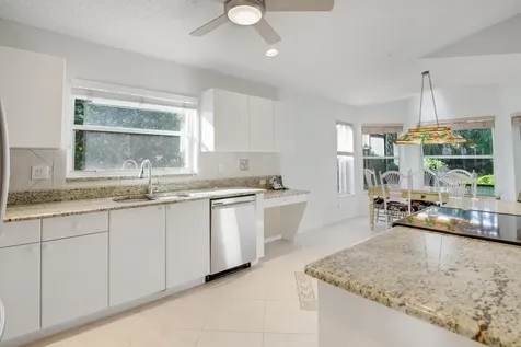6519 Lucaya Avenue Boynton Beach FL 33437