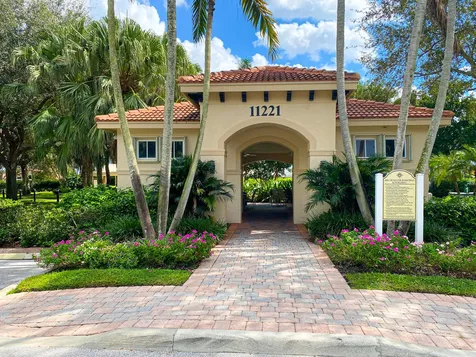 6519 Lucaya Avenue Boynton Beach FL 33437