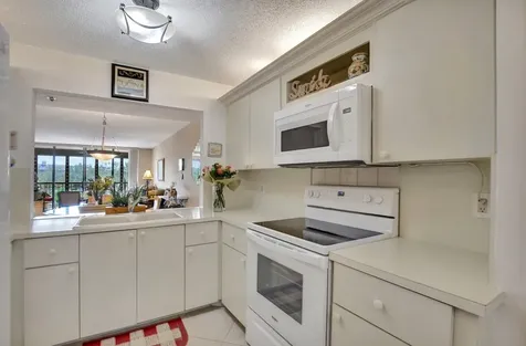 6420 Boca Del Mar Boca Raton FL 33433