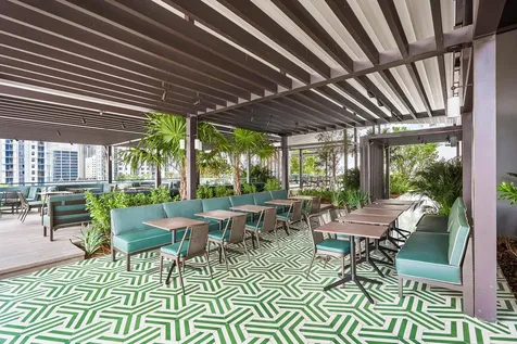 601 Ne 1st Avenue Miami FL 33132