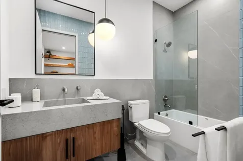 117 Thatch Palm Cove Boca Raton FL 33432