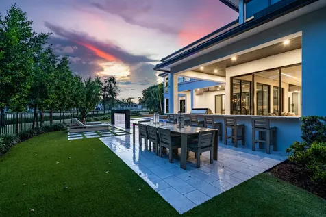 117 Thatch Palm Cove Boca Raton FL 33432