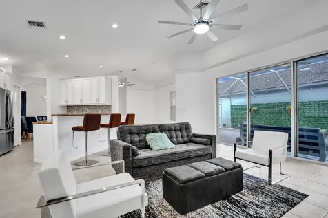 10010 Diamond Lake Drive Boynton Beach FL 33437