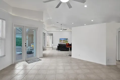10010 Diamond Lake Drive Boynton Beach FL 33437