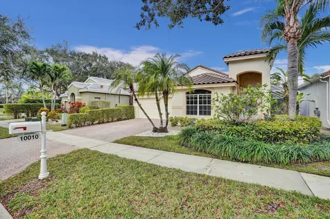 10010 Diamond Lake Drive Boynton Beach FL 33437