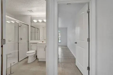 10010 Diamond Lake Drive Boynton Beach FL 33437