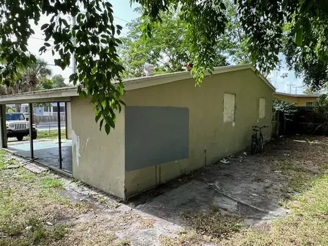 4719 Pinewood Avenue West Palm Beach FL 33407