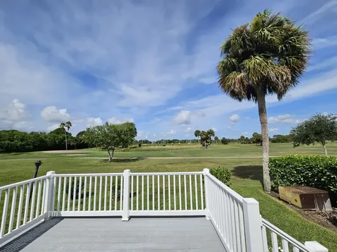 8004 Se Saratoga Drive Hobe Sound FL 33455