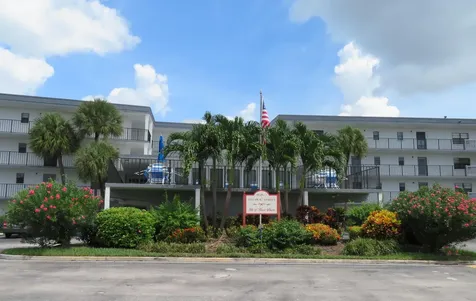 9233 Sw 8th Street Boca Raton FL 33428