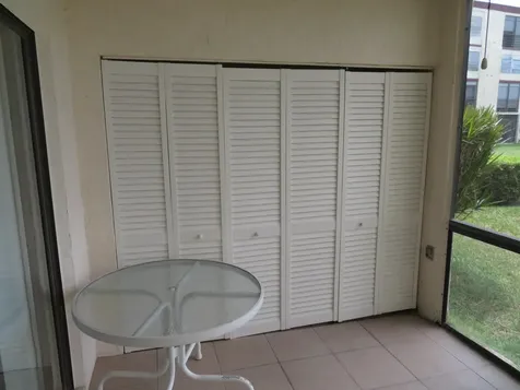 9233 Sw 8th Street Boca Raton FL 33428