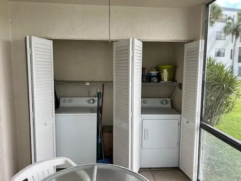 9233 Sw 8th Street Boca Raton FL 33428