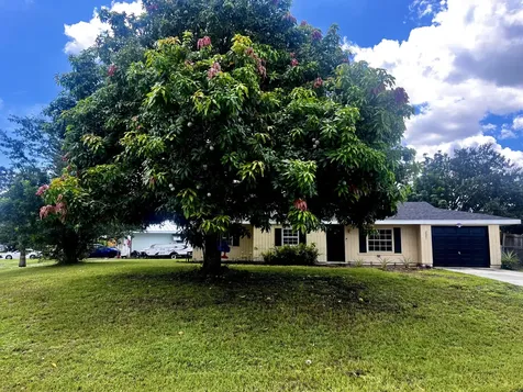 2921 Sw Massey Lane Port Saint Lucie FL 34953