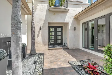 17806 Cadena Drive Boca Raton FL 33496
