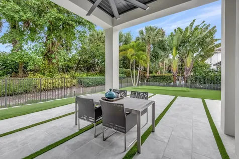 17806 Cadena Drive Boca Raton FL 33496