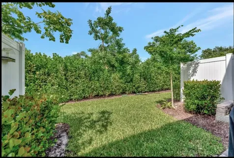 3247 Watercress Drive Lauderdale Lakes FL 33311