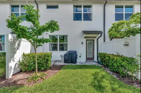3247 Watercress Drive Lauderdale Lakes FL 33311