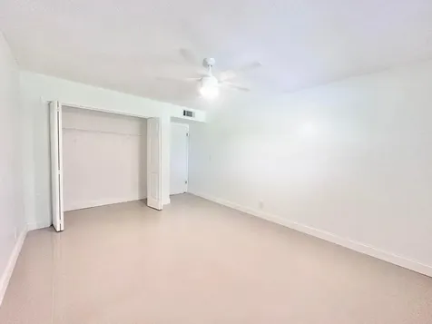 10193 N Military Drive Palm Beach Gardens FL 33410
