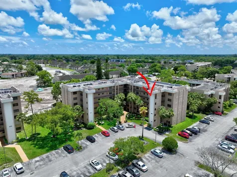 4700 W Lucerne Lakes Boulevard Lake Worth FL 33467