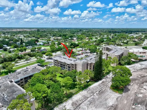 4700 W Lucerne Lakes Boulevard Lake Worth FL 33467