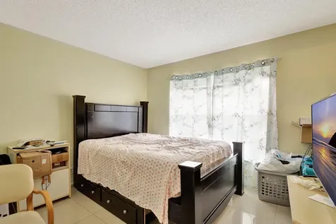 4700 W Lucerne Lakes Boulevard Lake Worth FL 33467