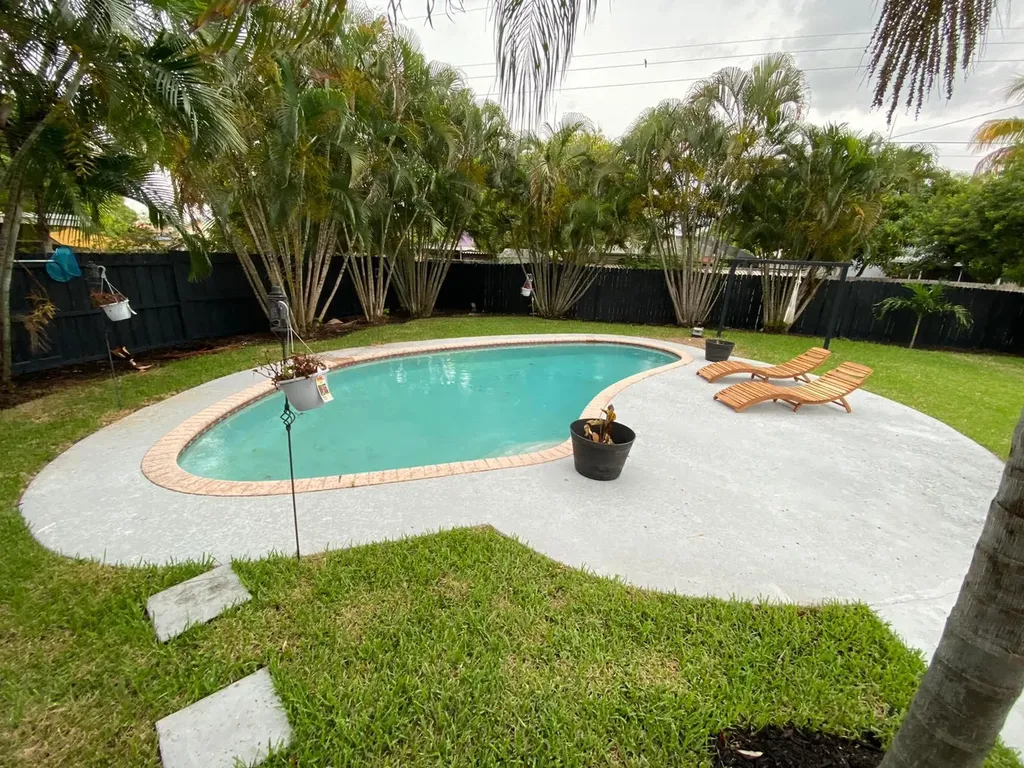 3501 Ne 4th Avenue Boca Raton FL 33431