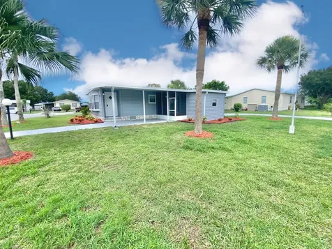 1038 Warbler Court Barefoot Bay FL 32976