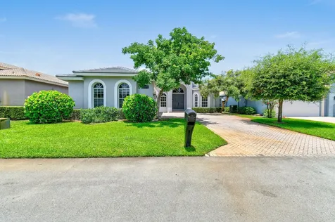 479 Pine Tree Court Atlantis FL 33462